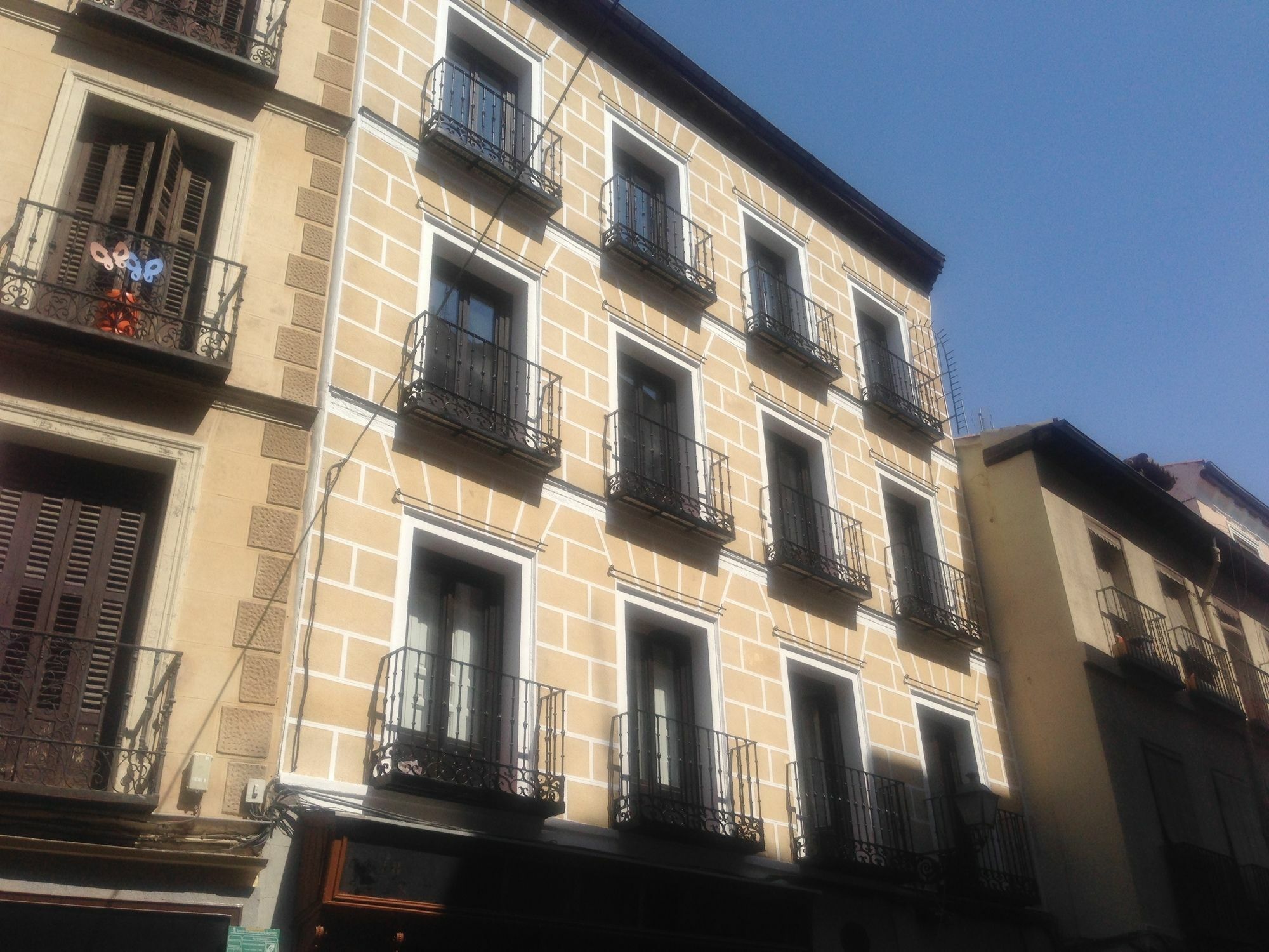 Welcomer Apartments La Latina Madrid Exterior foto